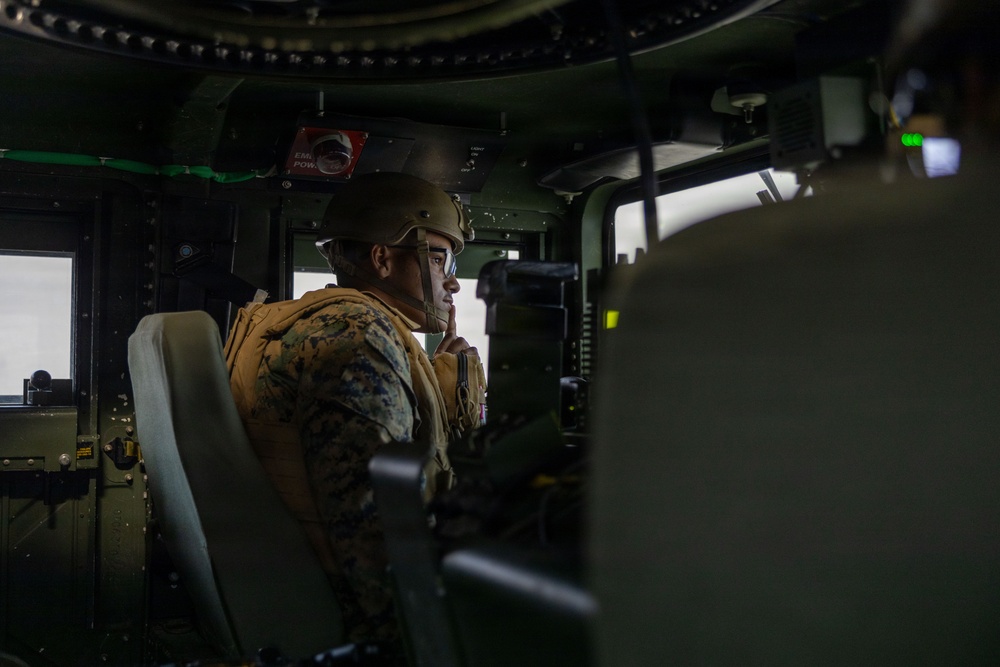 Marines with CLR-1 Conduct Combat Convoy Simulator Training