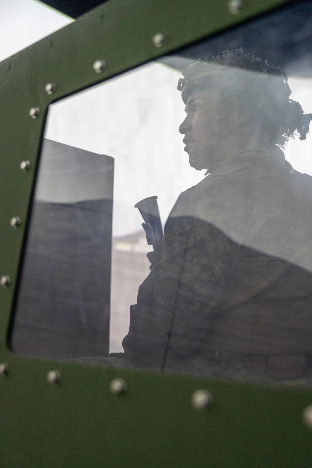 Marines with CLR-1 Conduct Combat Convoy Simulator Training