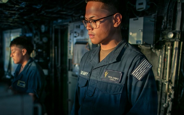 USS Tripoli (LHA 7) Conducts Daily Operations