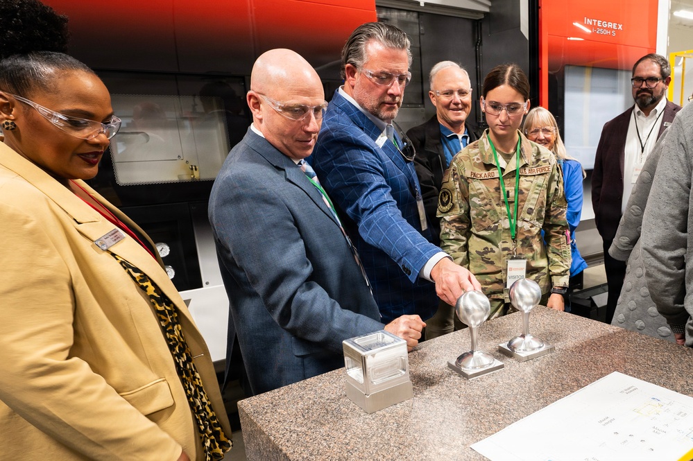 AFMC Civic Leader Group Tours AFLCMC/RSO Facility