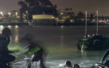 BLT 2/4 conducts ACV Water integration Training Program