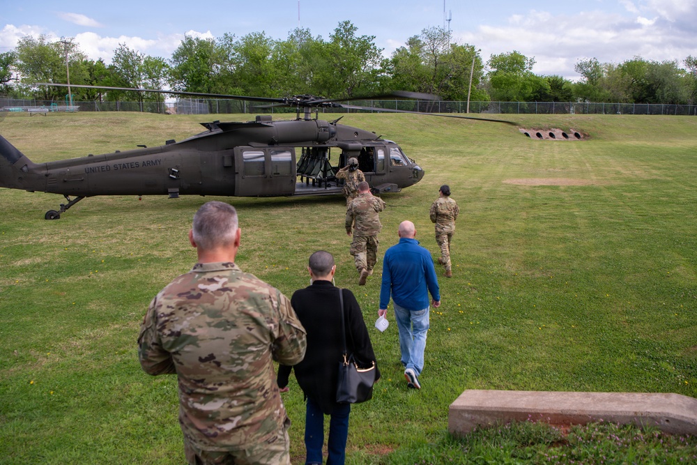 OKNG hosts legislative visit for youth programs