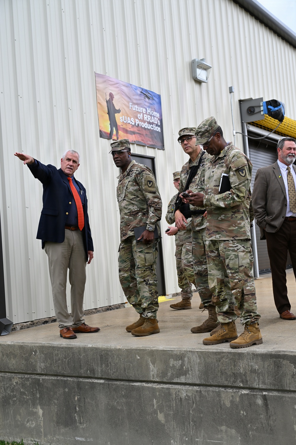 Red River highlights advanced manufacturing, OIB capabilities during AMC visit