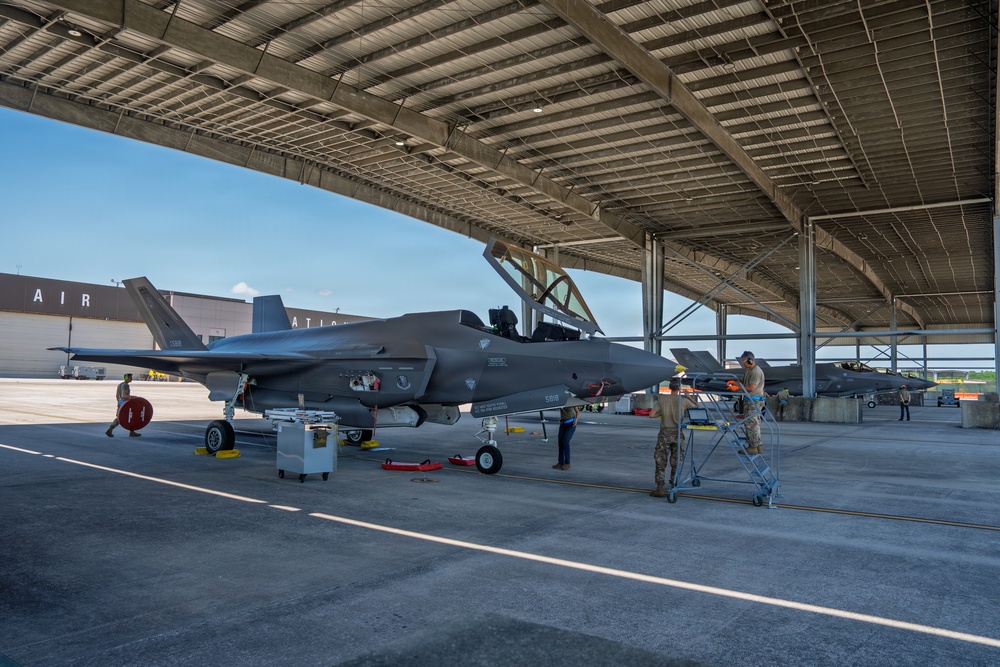 125th FW crews support continuous mission readiness