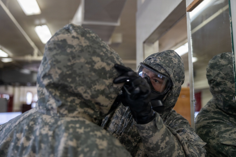 CLR-1 Conducts CPX in MOPP Gear