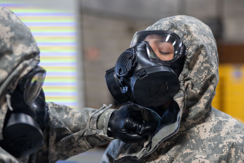 CLR-1 Conducts CPX in MOPP Gear
