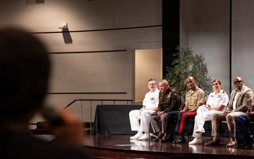 U.S. service members visit Houston City College
