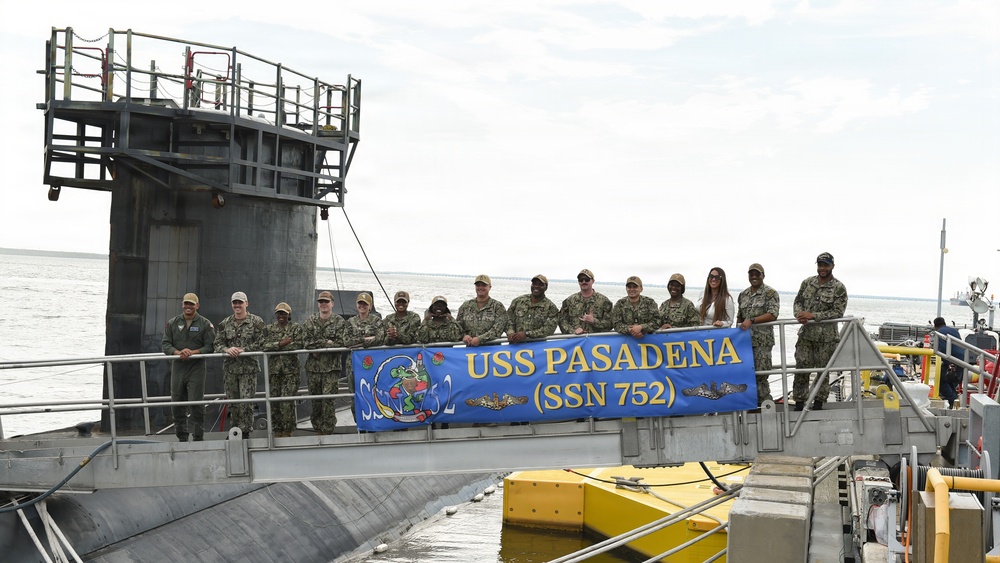 Sailor of the Year Candidates USS Pasadena (SSN 752) Tour