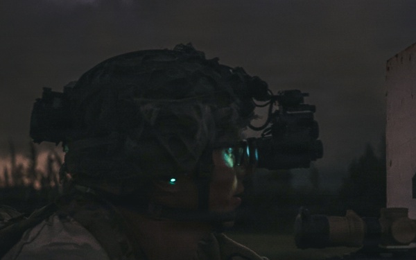 2-21 INF M7 NGSW RANGE NIGHT QUALIFICATION