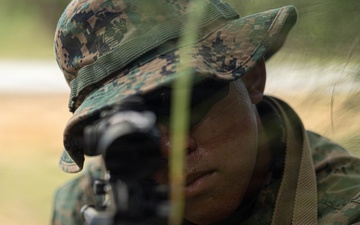 U.S. Marines and Sailors with Combat Logistics Regiment 35, 3rd Marine Logistics Group, Patrols