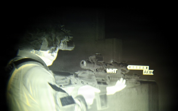 2-21 INF M7 NGSW RANGE NIGHT QUALIFICATION