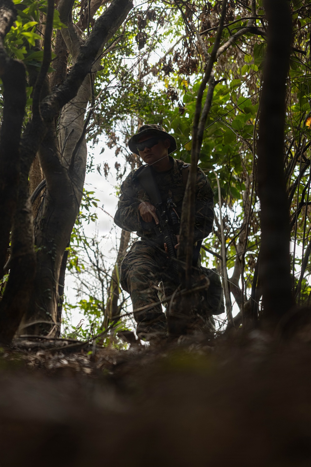 U.S. Marines and Sailors with Combat Logistics Regiment 35, 3rd Marine Logistics Group, Patrols