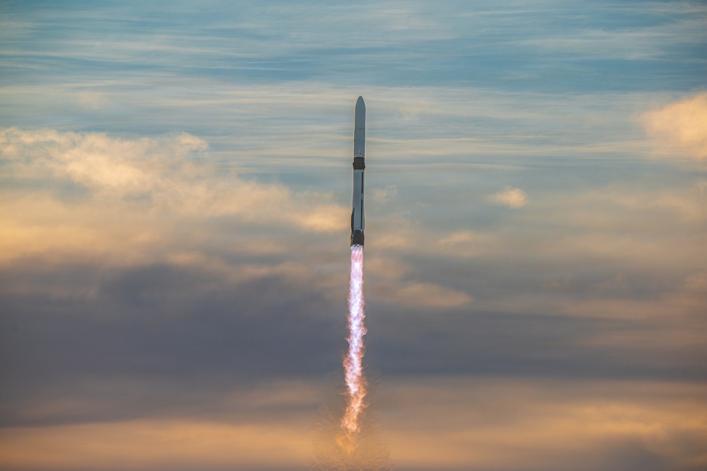 DVIDS - Images - New Glenn | BlueBird 7 Launch [Image 10 of 17]