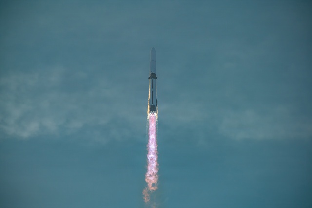 New Glenn | BlueBird 7 Launch