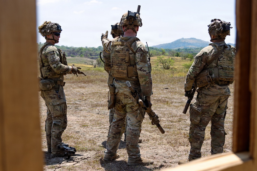 Tropic Lightning Soldiers Rehearse Break Contact for Salaknib 2026