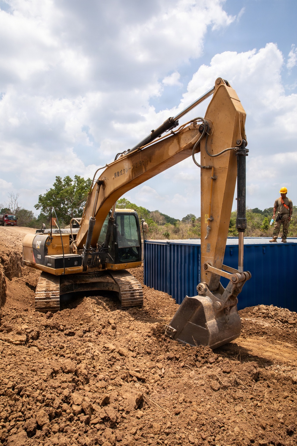 Balikatan 2026: U.S. Army Engineers create an underground C2 node