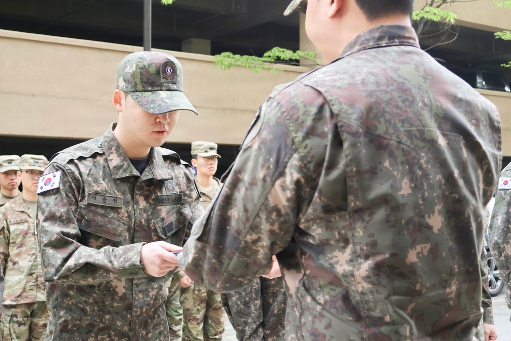 KATUSA Soldiers Recognized During ETS at Osan Air Base