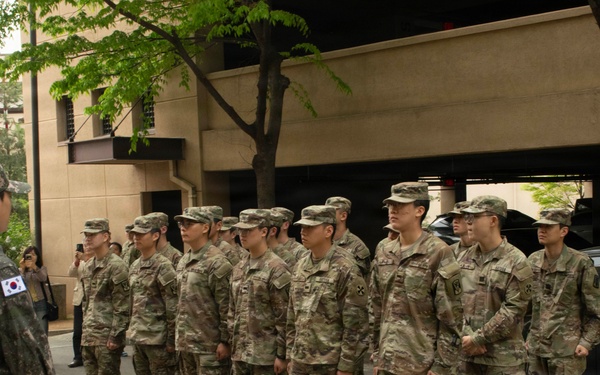 KATUSA Soldiers Recognized During ETS at Osan Air Base