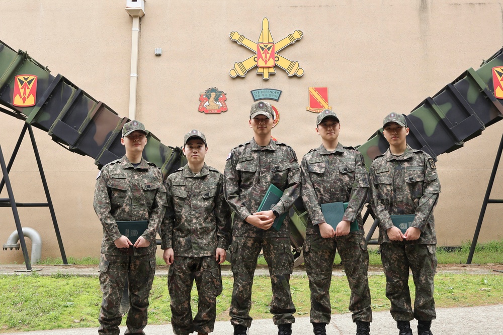 KATUSA Soldiers Recognized During ETS at Osan Air Base