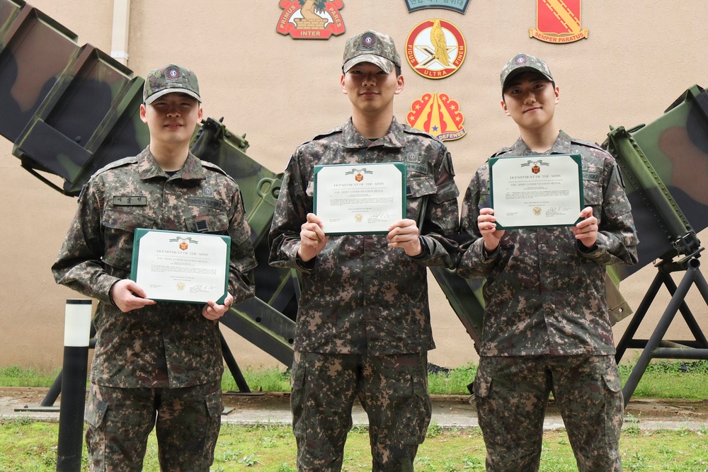KATUSA Soldiers Recognized During ETS at Osan Air Base