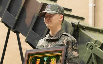 KATUSA Soldiers Recognized During ETS at Osan Air Base