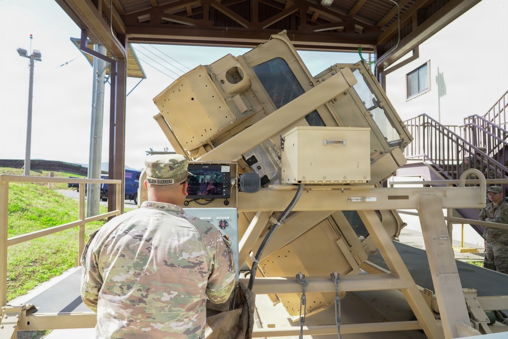 Rollover trainer puts Soldiers to the test