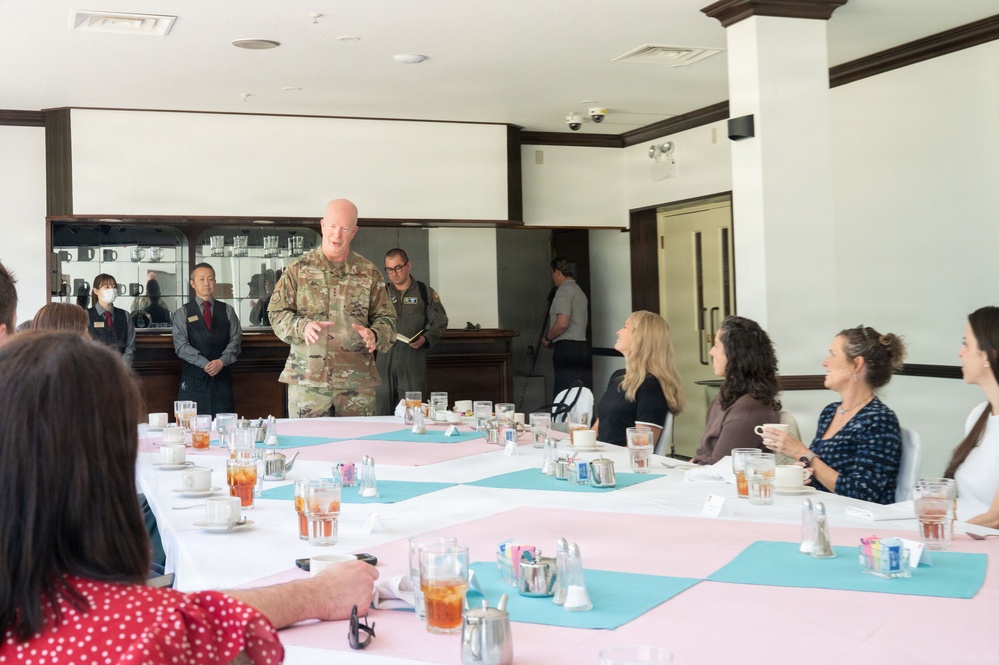 5 AF CC participates in Yokota immersion tour