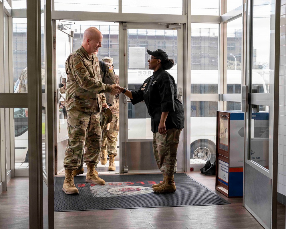 5 AF CC participates in Yokota immersion tour