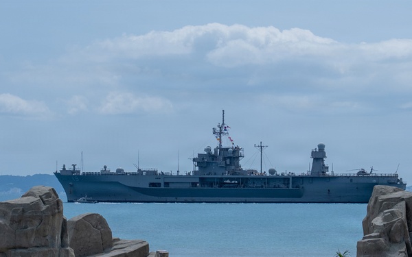 USS Blue Ridge Departs White Beach, Okinawa