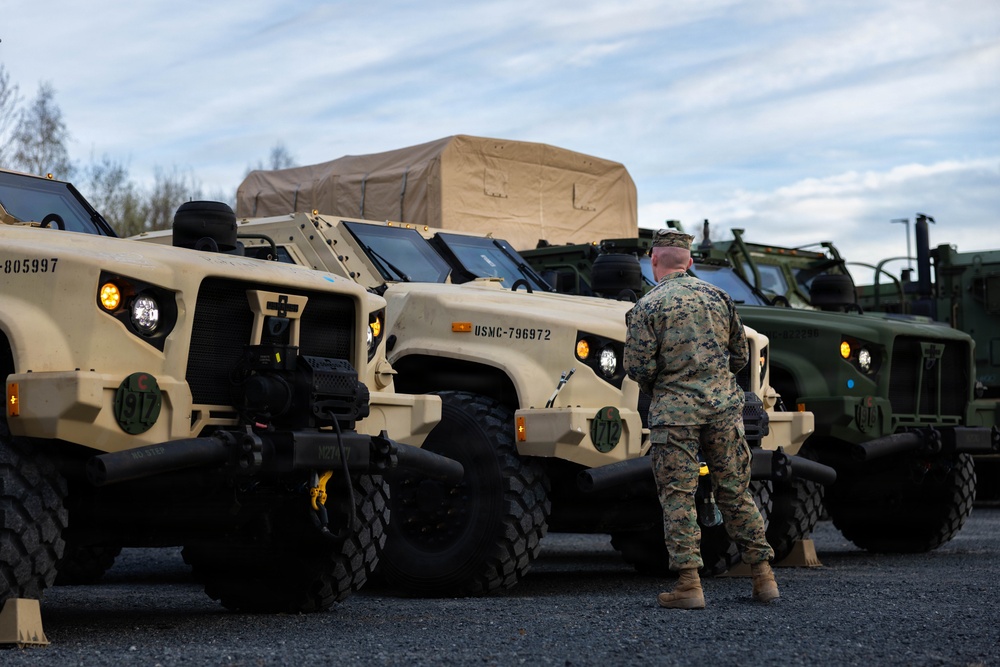 Combat Logistics Battalion 24 Prepares Equipment for Exercise Aurora