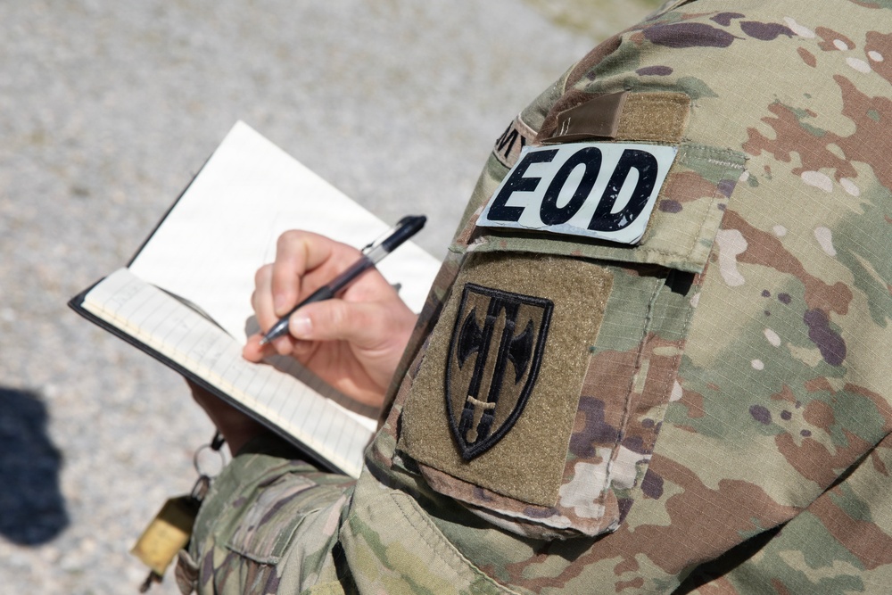 EOD Soldiers strengthen KFOR base security through IED detection training