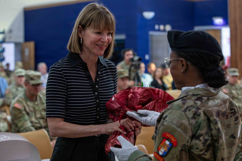 Honoring the past, leading the future: SETAF-AF holds change of command ceremony