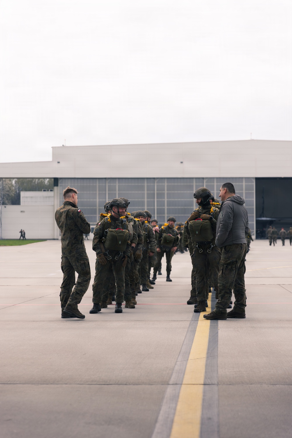 Polish Allies jump from a 139th Airlift Wing C-130H Hercules