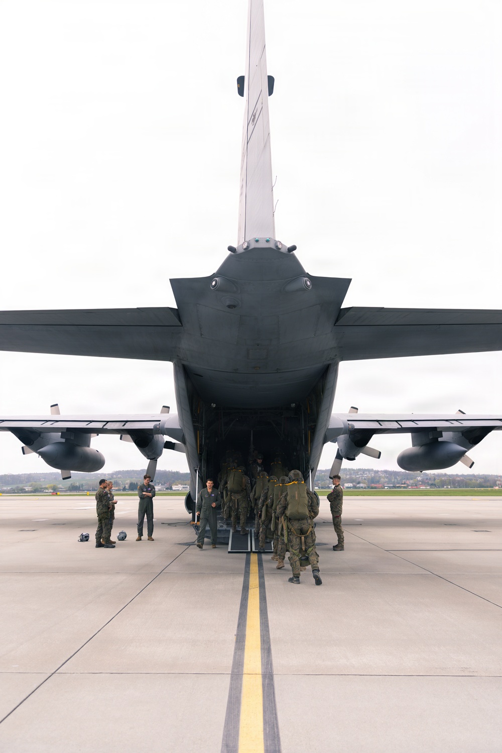 Polish Allies jump from a 139th Airlift Wing C-130H Hercules