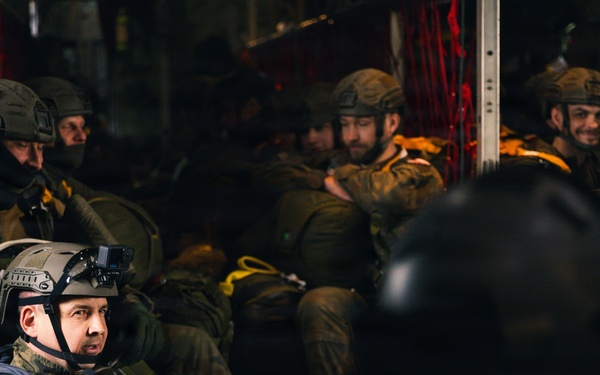 Polish Allies jump from a 139th Airlift Wing C-130H Hercules