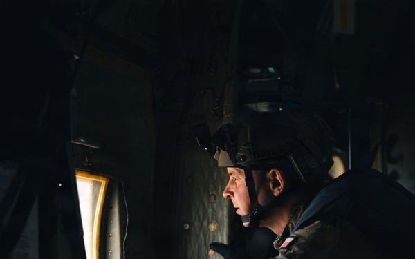 Polish Allies jump from a 139th Airlift Wing C-130H Hercules