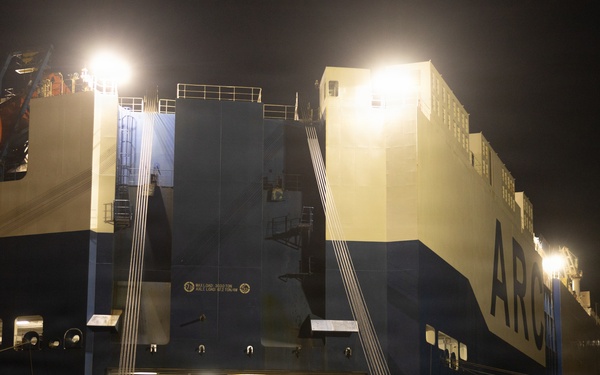 2nd DSB Offloads and Transports Ground and Logistical Equipment in preparation for exercise Aurora