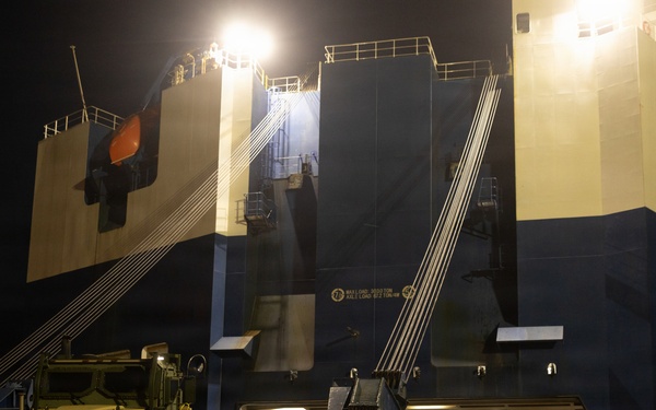 2nd DSB Offloads and Transports Ground and Logistical Equipment in preparation for exercise Aurora