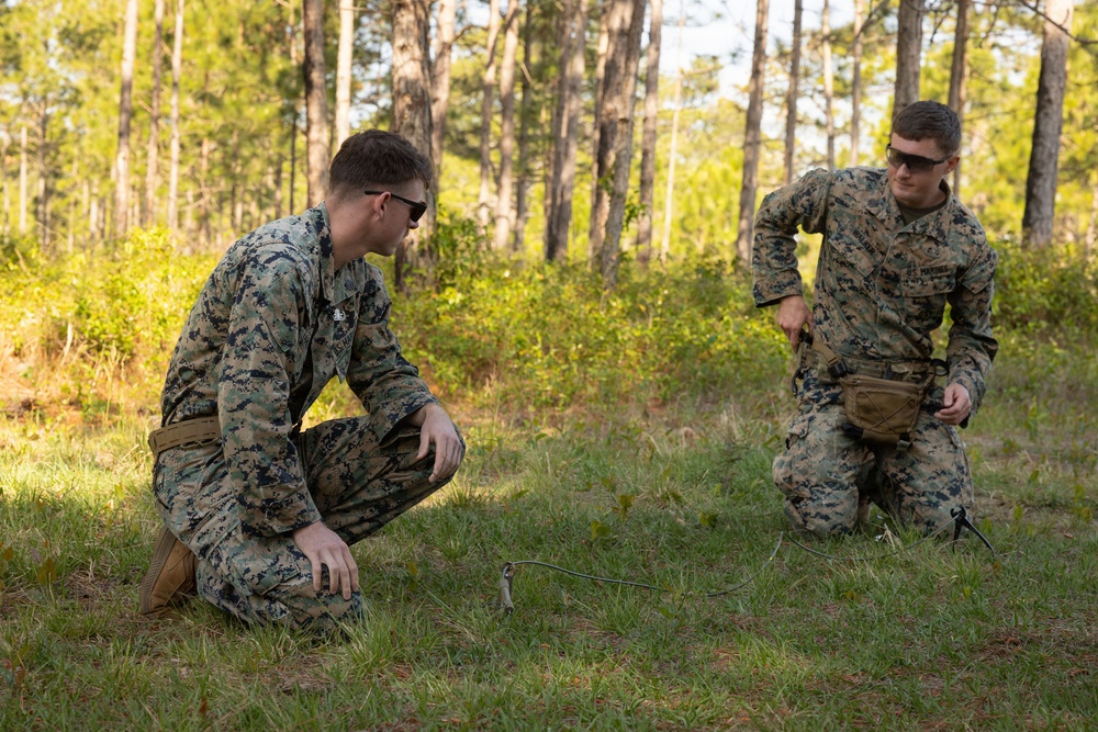 EOD Technicians Compete in USMC EOD Team of the Year Competition