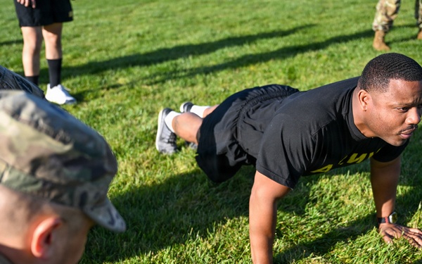 63d Readiness Division tests readiness during Army Fitness Test