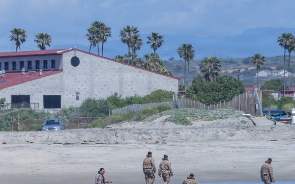 BLT 2/4 conducts Surf Qualifications