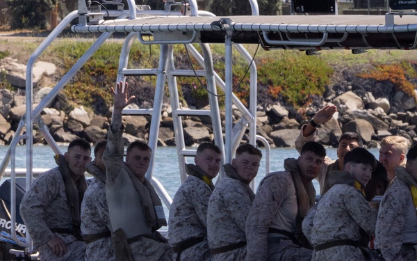 BLT 2/4 conducts Surf Qualifications