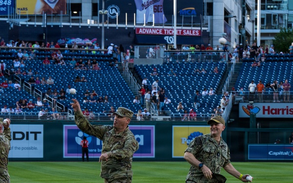 Washington Nationals honor our joint defenders at Nats on Base summit