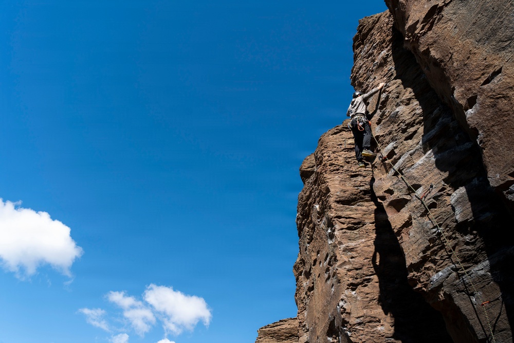 1st Special Forces Group (Airborne) conducts Basic Mountain Operator-Summer course