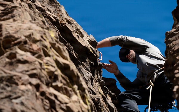 1st Special Forces Group (Airborne) conducts Basic Mountain Operator-Summer course