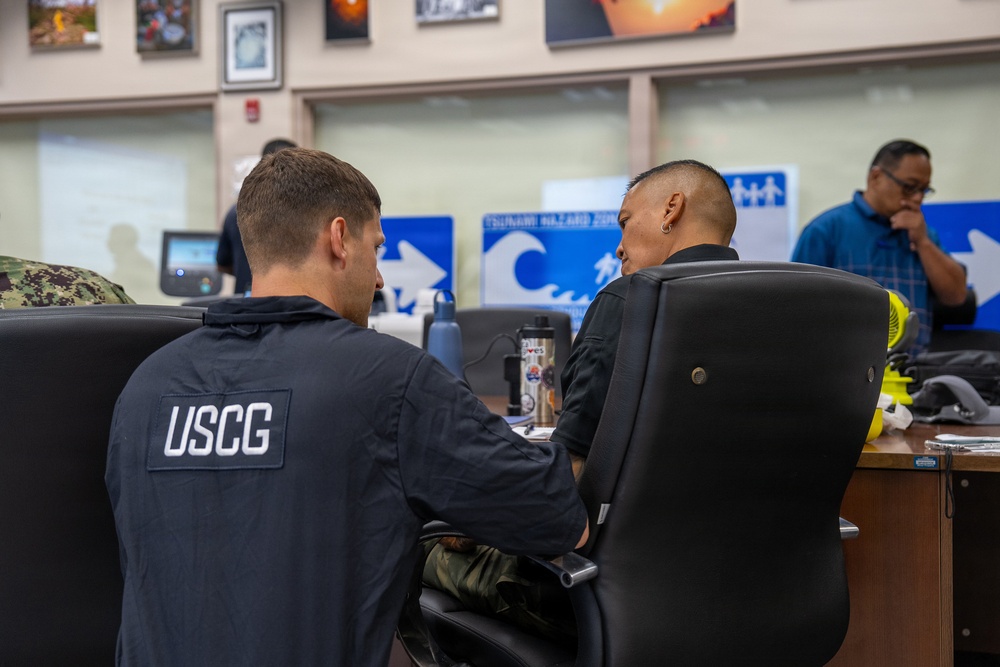 Saipan Emergency Operations Center Responds to Sinlaku