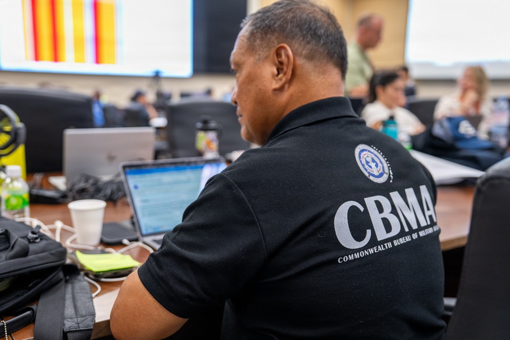 Saipan Emergency Operations Center Responds to Sinlaku