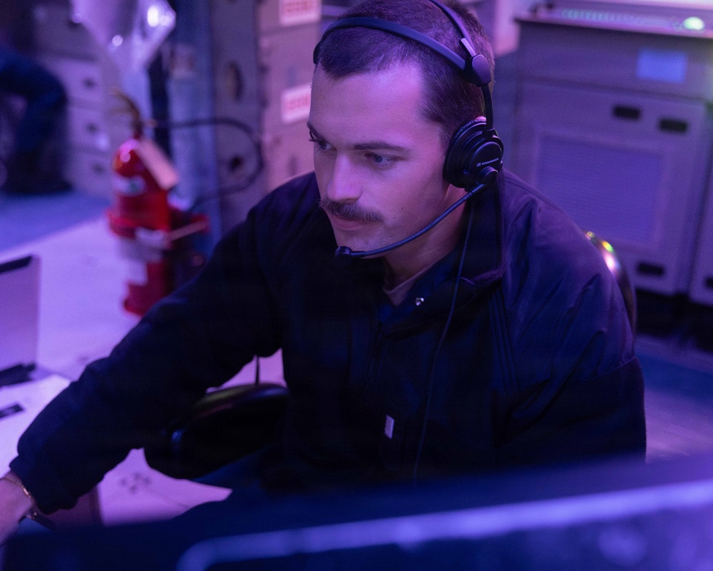 USS Rafael Peralta (DDG 115) Conducts Operations