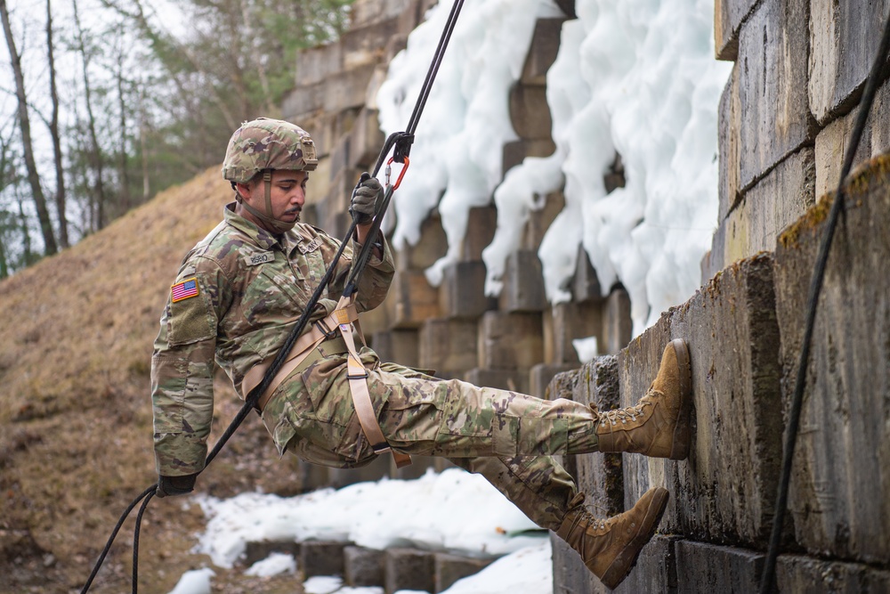 Massachusetts Soldiers Train at EAFR