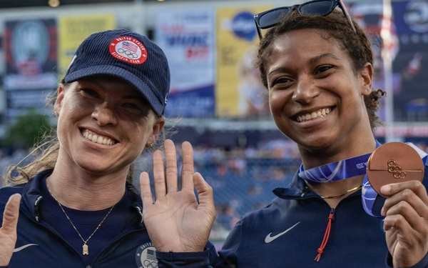 Washington Nationals honor our joint defenders at Nats on Base summit